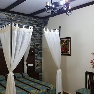  Guest house El Lirio