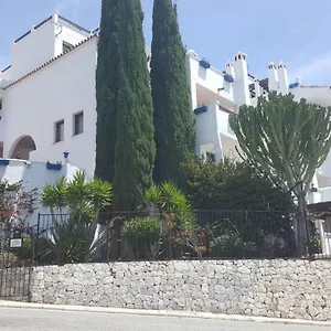 Apartahotel Pueblo Evita Hill, Benalmádena